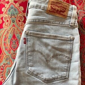 Levi's Denim Jeans in Light Blue